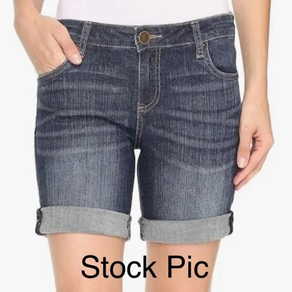 Kut from the Kloth Catherine Boyfriend Jean Shorts Size 8 Cuffed Distressed - Picture 15 of 16